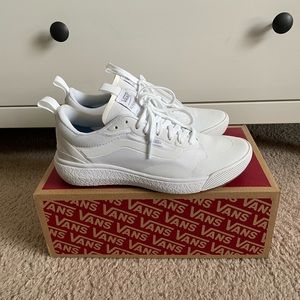 Vans Ultrarange Exo women’s size 7 in true white